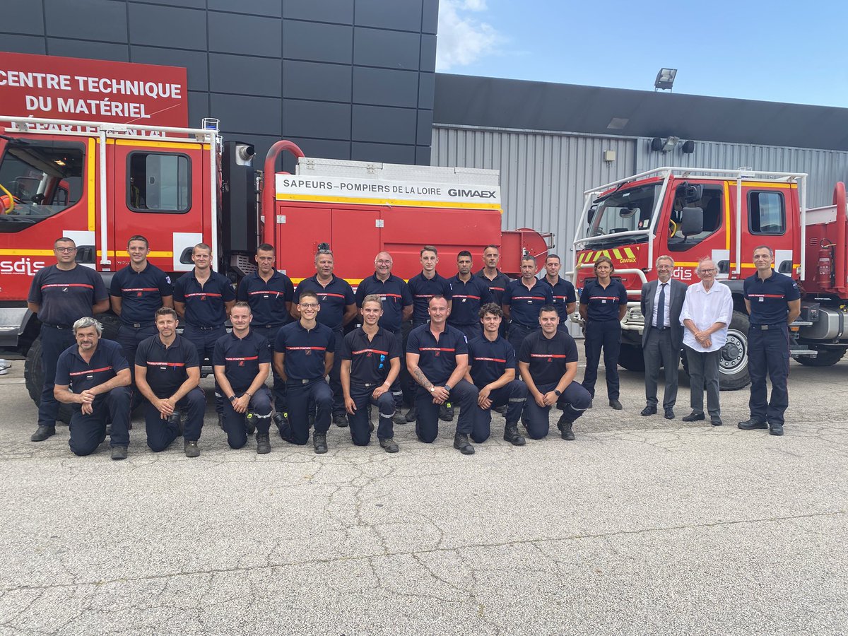 Sapeurs-pompiers de la Loire / SDIS 42 (@sdis42) on Twitter photo Retour des #pompiers ligériens après leur mission de renfort dans l’Aude. Le président <a href="/Dep_Loire42/">Département de la Loire</a> le secrétaire général <a href="/Prefecture42/">Préfet de la Loire</a> étaient présents pour les remercier. Retour des #pompiers ligériens après leur mission de renfort dans l’Aude. Le président <a href="/Dep_Loire42/">Département de la Loire</a> le secrétaire général <a href="/Prefecture42/">Préfet de la Loire</a> étaient présents pour les remercier.