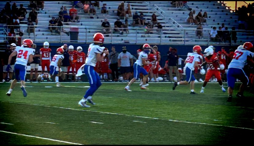AllBiness's tweet photo. @misskels @AlPopsFootball @Adnorth248 @BrooksPerry11 @BryceArmstrong2 @QBChaseBrowning @eli41019 @EliJarrell12 @TannerStutler @TyBurwash @PrepRedzoneNext @PrepRedzoneKY @LippertScouting @austinj_19_ @_AveryGates @Bretestep1224 @PresswoodCole @CoopScott09 @hoverstreet2029 @Peyton_Morris12 Xavier Gregory (2029) / 6’2 170 lbs now/ #7 on JV &amp; #10 on Varsity  QB for Southwestern High School/ 5A Football.  
   Seriously appreciate the mention🫡 https://t.co/zzZ0uzpl8a