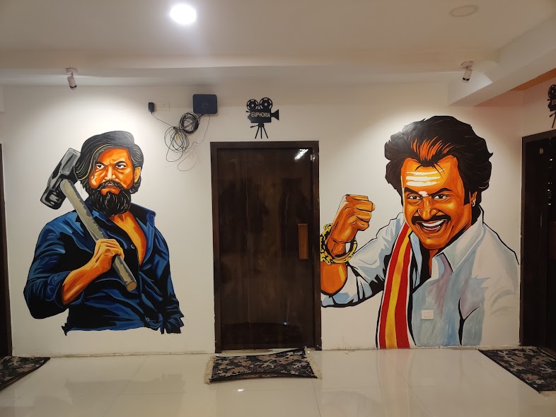 Congratulations on completing 50Years In Cinema #Superstar ❤️
Best wishes Superstar <a href="/rajinikanth/">Rajinikanth</a> and entire team of #Coolie For Tomorrow Grand Release 💥

#CoolieFDFS #50YearsOfThalaivar 
#ToxiCTheMovie <a href="/TheNameIsYash/">Yash</a>