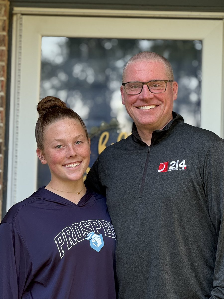 hubbardbradford's tweet image. Go time and show time! So proud of these two as they head off to @Grayslake_Rams together. It is going to be an amazing year for both of them. Excited to cheer them on and support them every step of the way. #girldad #HubbardSisters #makeitmatter