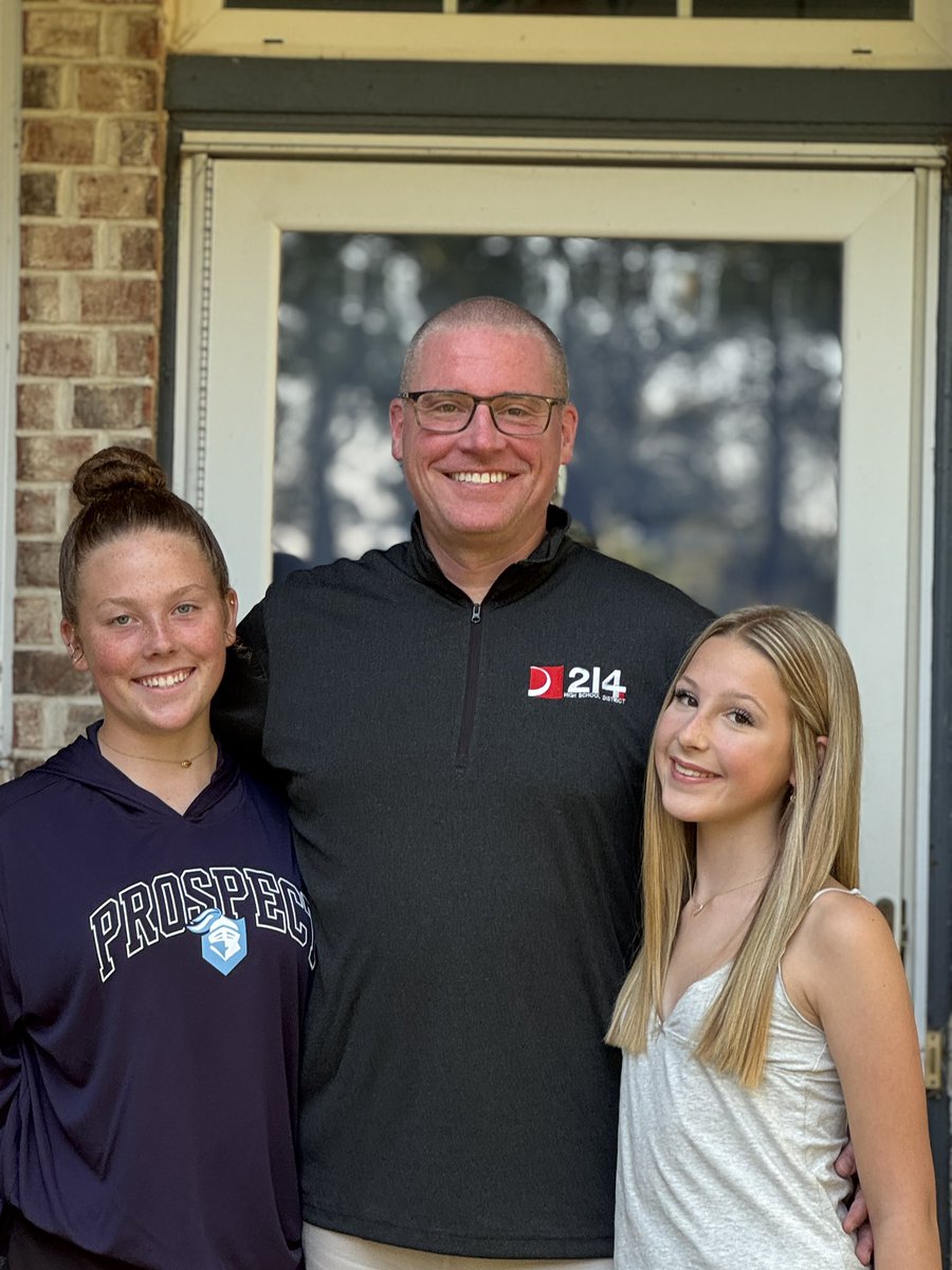 hubbardbradford's tweet image. Go time and show time! So proud of these two as they head off to @Grayslake_Rams together. It is going to be an amazing year for both of them. Excited to cheer them on and support them every step of the way. #girldad #HubbardSisters #makeitmatter