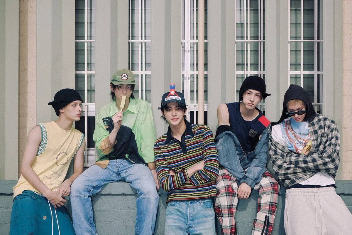 FOTO 08.08.25

¡Primera foto grupal de CORTIS por Rolling Stone!

#CORTIS #코르티스 

🎶 CORTIS Costa Rica 🎶