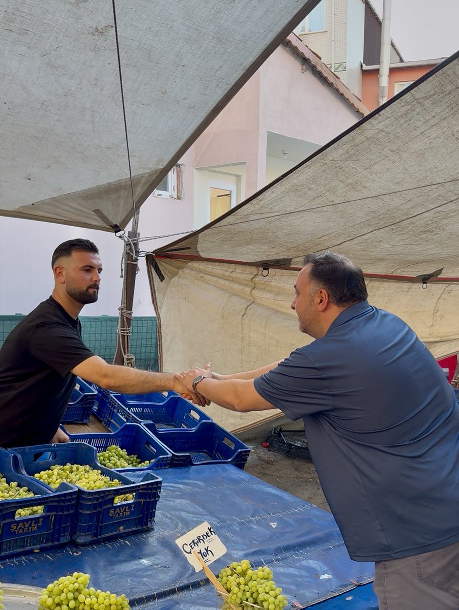 Her sokakta, her pazarda, her köşede, her gönülde AK Parti sevdamız 🇹🇷
Bu sevda Türkiye sevdası…
Durmak yok, yola devam! 💪✨
#AKParti #Türkiye #YolaDevam