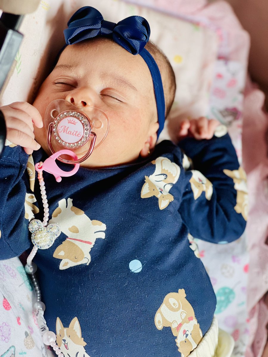 Até o sol quis ver de onde vem tanta luz.💜✨🌈
1 mês da minha princesa ❤️🙏🏻