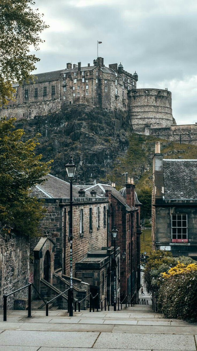 old_world_exp's tweet image. Edinburgh, Scotland