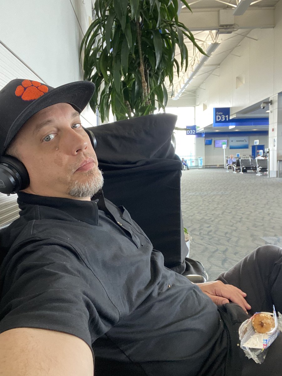 Spartanburg J (@jspartanburg) on Twitter photo Sitting in DTW waiting to board. Already got 3 #GoTigers from complete strangers.
<a href="/ClemsonFB/">Clemson Football</a> <a href="/BarstoolClemson/">Barstool Clemson</a> Sitting in DTW waiting to board. Already got 3 #GoTigers from complete strangers.
<a href="/ClemsonFB/">Clemson Football</a> <a href="/BarstoolClemson/">Barstool Clemson</a>