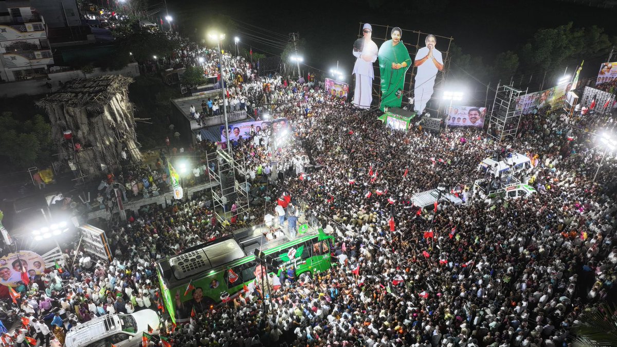 EPSTamilNadu's tweet image. தேசிய நெடுஞ்சாலை மற்றும் ரயில் சந்திப்புகள் மூலம் நகரங்களை இணைத்து  தொழில் வளர்க்கும் #ஜோலார்பேட்டை தொகுதி, மற்றும் தோல்- காலணி உற்பத்தி மற்றும் ஏற்றுமதிக்கான Hub-ஆகத் திகழும் #வாணியம்பாடி தொகுதியின் மக்கள் எழுச்சியுற வரவேற்றனர்.

பொய்களால் ஆட்சிக்கு வந்து, பொய்களால்…