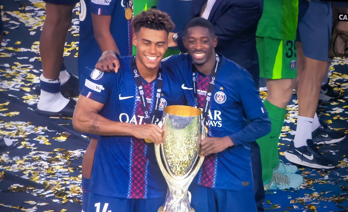 A JAMAIS LES PREMIERS <a href="/PSG_inside/">Paris Saint-Germain</a> Merci de continuer à nous faire rêver même si on tremble parfois #SuperCup #psgtottenham