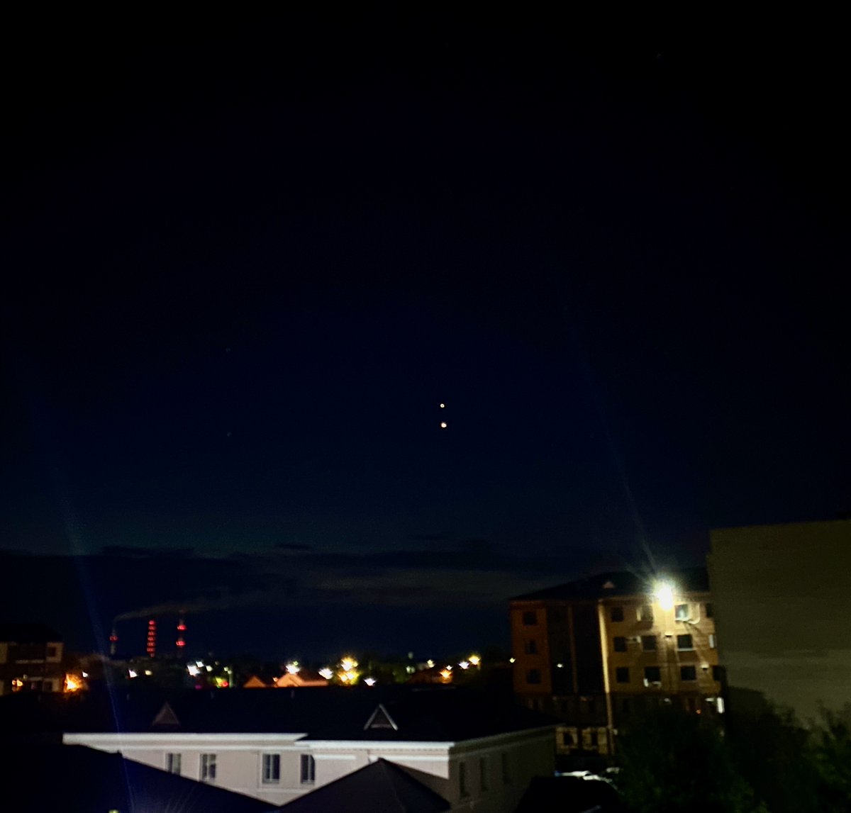 Соединение Венеры и Юпитера прошлой ночью