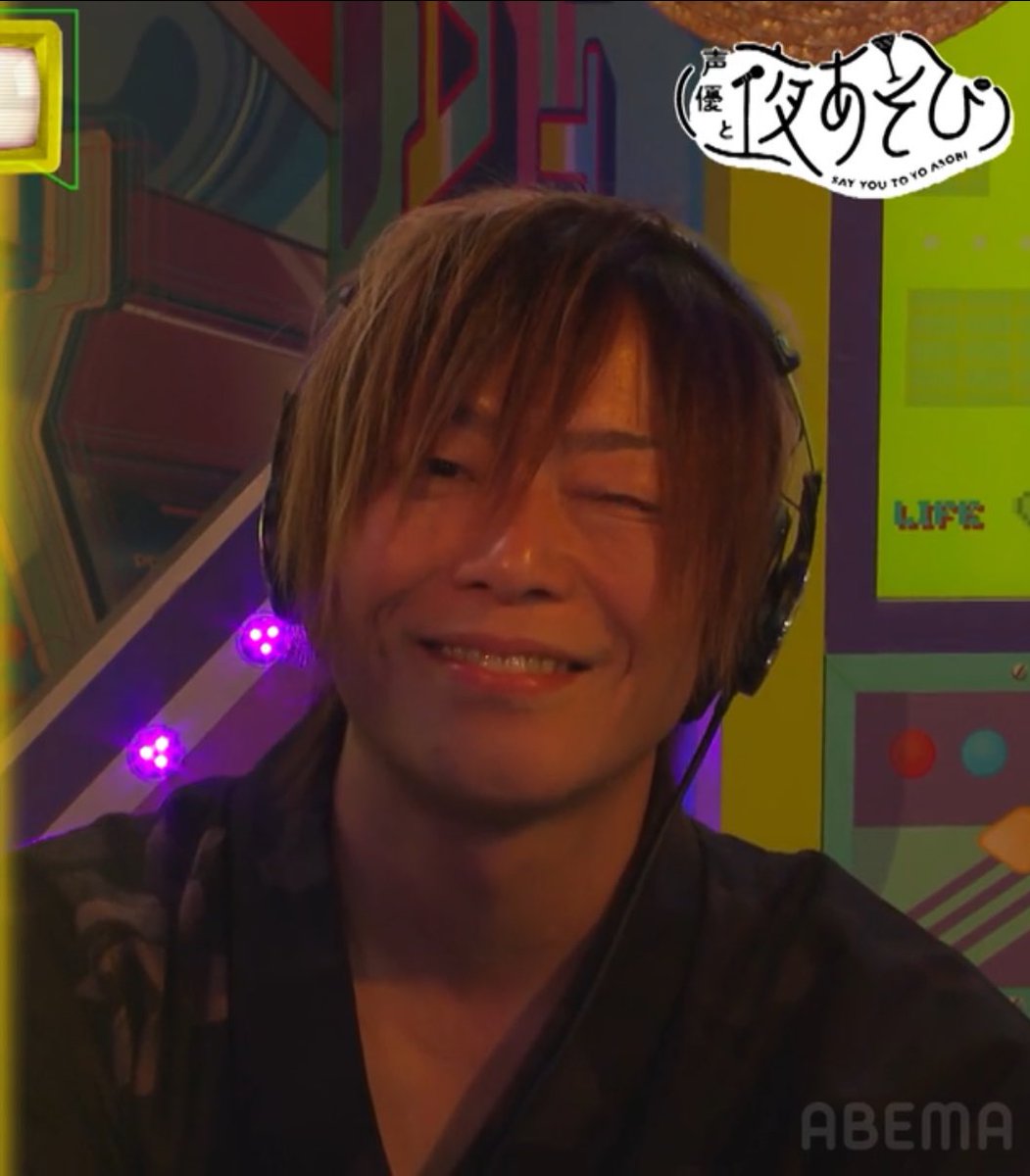 (  > ᴗ • )                            (˵ •̀ ᴗ - ˵ ) ✧