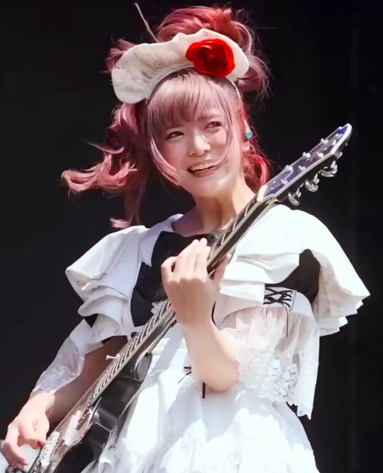 SakuraSignal's tweet image. Me: Posts art, memes, gear talk, poetic tributes. Twitter: 🦗 Followers, if you’re still alive—blink twice. Band-Maid fans, ASTERISM stans, Zemaitis lovers… roll call. Let’s revive this feed like a double-kick drum.
#BandMaid #ASTERISM #JapaneseMetal