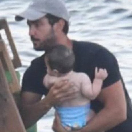 Bu çocuğu yicem ufacık ashshsh keşke bi kere mıncırabilsem 🤏❤️🧿