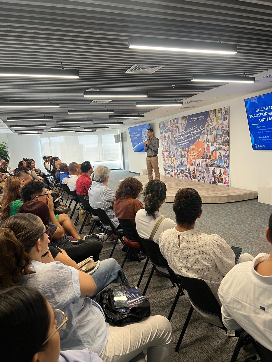 CINTELColombia's tweet photo. 💡 Las mipymes en Cartagena están transformándose. Las organizaciones buscan procesos más estratégicos y digitales, con una visión de futuro clara.
En alianza con la @camcartagena , desde #CINTEL realizamos un nuevo taller de diagnóstico en Transformación Digital, donde empresas de distintos sectores aplicaron #AceleraTIC para conocer su nivel de madurez organizacional y descubrir sus retos y oportunidades de mejora.
📊 Resultados que marcan tendencia:
- 44% en Nivel 2 – Adoptante
- 29% en Nivel 1 – Incipiente
- 23% en Nivel 3 – En desarrollo
- 2% en Nivel 4 – Avanzado
- 2% en Nivel 5 – Líder 🚀
Estos resultados son evidencia de que las mipymes en Cartagena avanzan en la transformación de sus organizaciones y que a través de iniciativas como AceleraTIC logran avanzar en la identificación de fortalezas y áreas de mejora.
Con AceleraTIC, desde CINTEL, seguimos apoyando a las organizaciones para que definan su punto de partida y construyan rutas de transformación digital sostenibles y efectivas.
🔗 Conoce más sobre AceleraTIC: https://t.co/3GG8CqjKQD