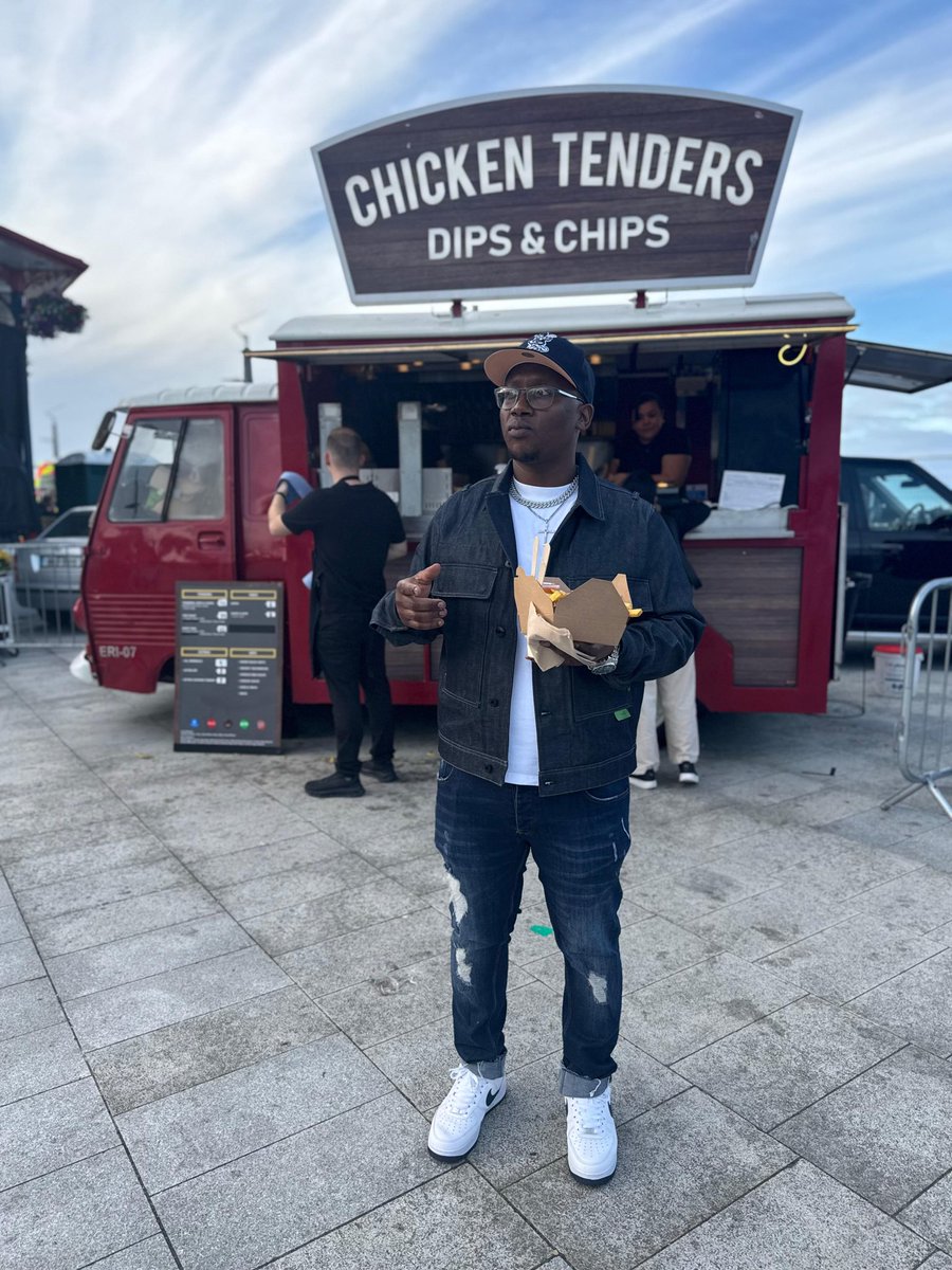 km_gran's tweet photo. 🍟🍗 https://t.co/P5XmT6fa0B