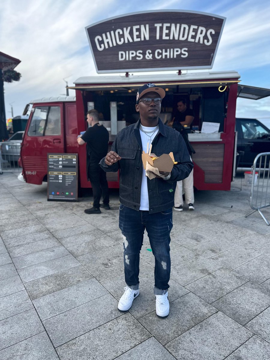km_gran's tweet photo. 🍟🍗 https://t.co/P5XmT6fa0B