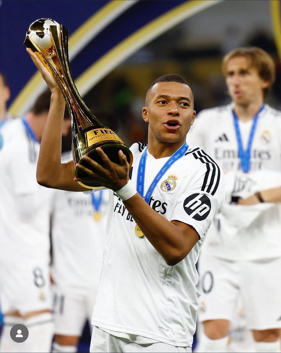 MAR1T0 (@m10cv_) on Twitter photo Bienvenido <a href="/PSG_inside/">Paris Saint-Germain</a> al primer título de los famosos “nadapletes” o “año en blanco”.
En esto son los mejores, ninguna duda. 🥵 Bienvenido <a href="/PSG_inside/">Paris Saint-Germain</a> al primer título de los famosos “nadapletes” o “año en blanco”.
En esto son los mejores, ninguna duda. 🥵