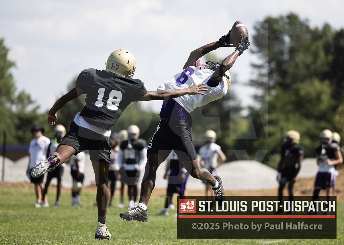 Paul Halfacre (@phalfacre_stl) on Twitter photo It's getting closer and closer to the start of the season. Huge shout-out to <a href="/ScottPingel10/">Scott Pingel</a> <a href="/NateLatsch/">Nate Latsch</a> and <a href="/CBCFootball/">CBCFootball</a> for allowing me to swing by and take in practice today. It's getting closer and closer to the start of the season. Huge shout-out to <a href="/ScottPingel10/">Scott Pingel</a> <a href="/NateLatsch/">Nate Latsch</a> and <a href="/CBCFootball/">CBCFootball</a> for allowing me to swing by and take in practice today.