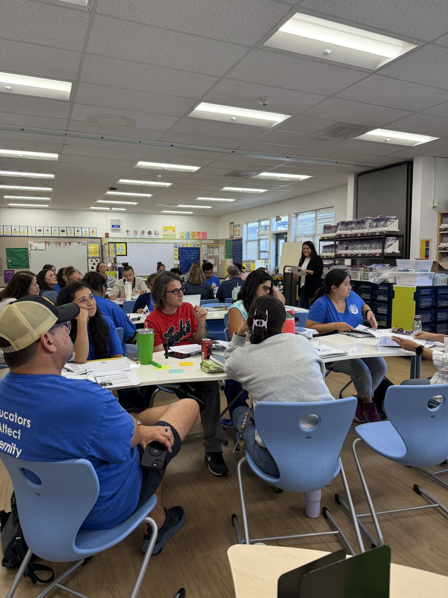 MeadowHomesElem's tweet photo. Teachers in the learner’s seat experiencing complex text today led by our fabulous ELA ILT team @MtDiabloUSD https://t.co/ZH0xOetZPu