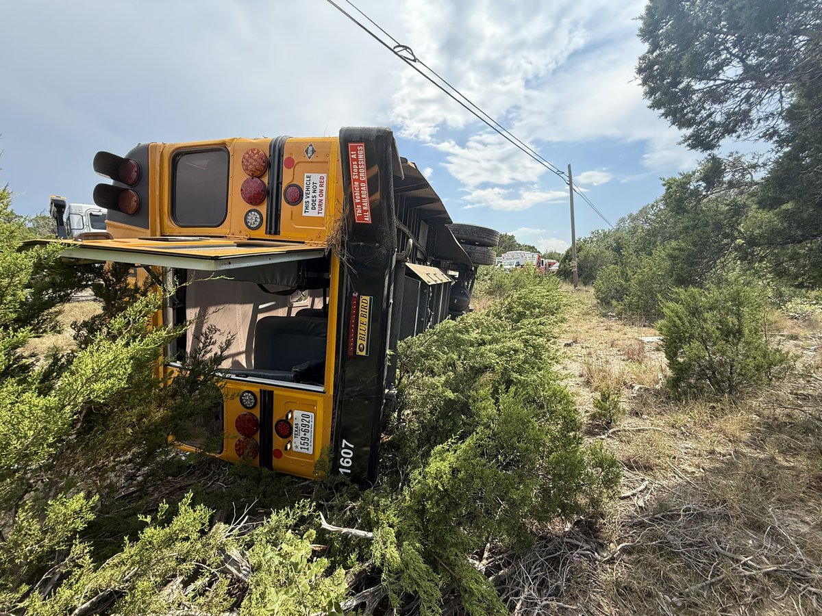 KoskionFOX7's tweet photo. New images and info from the Leander ISD bus crash
42 Students on board &amp; one adult driver. Nine students transported driver, transported to students phone out by starflight  @fox7austin  told students were from Leander ISD Bagdad elementary school https://t.co/WA8iXX1dwt