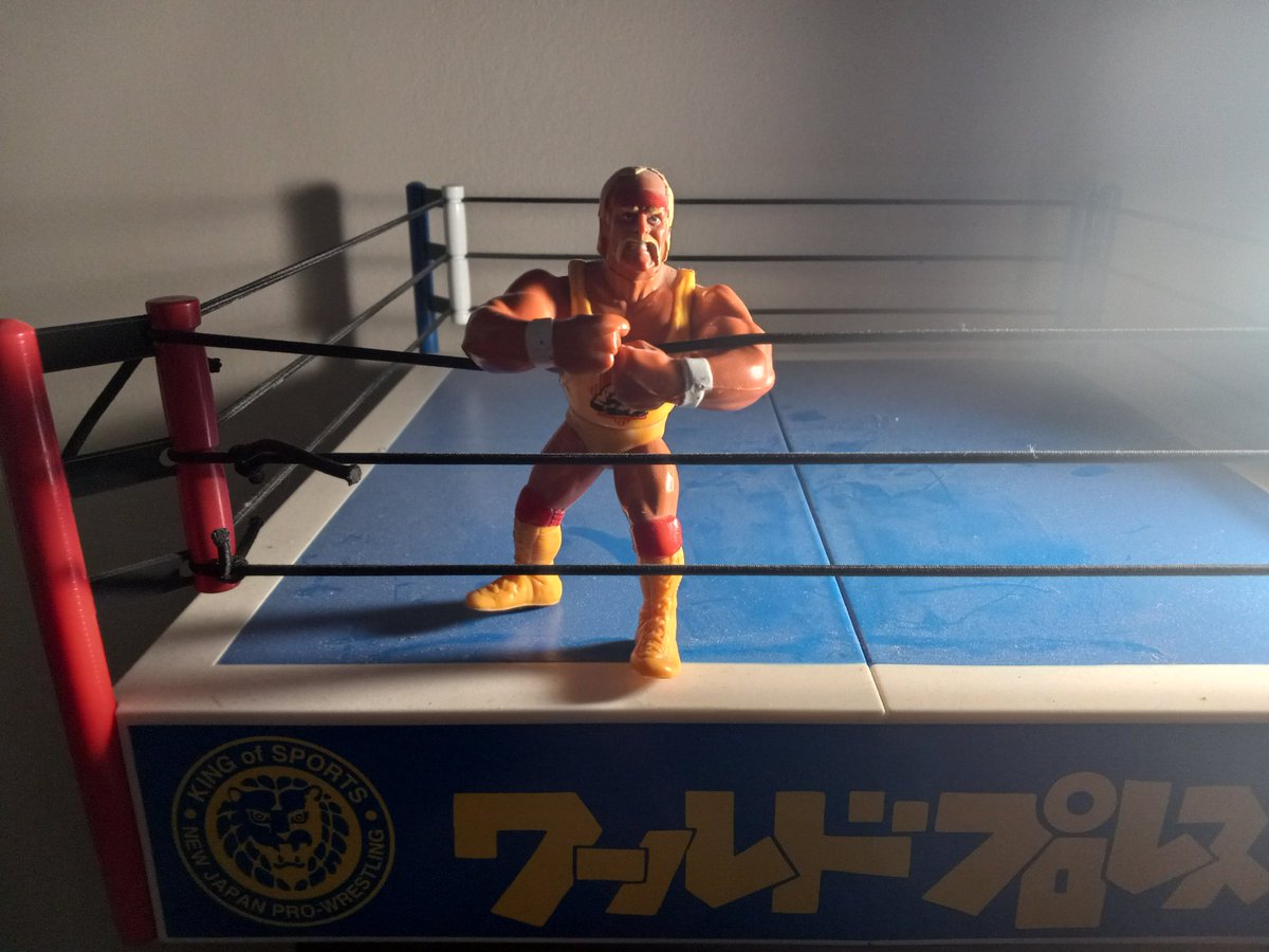 asterdix7050's tweet image. Reminder that the New Japan STRONG STYLE ring works perfectly with the more worldly of Hasbro competitors.