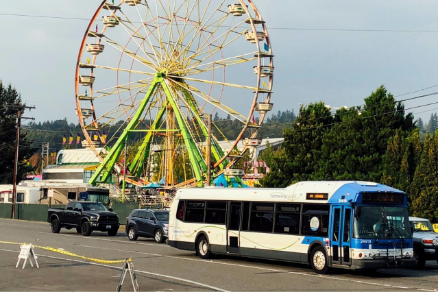 cwsjd99's tweet photo. Take the bus to the Evergreen State Fair https://t.co/IqRNs7LP5H https://t.co/c3Rtg8lHok