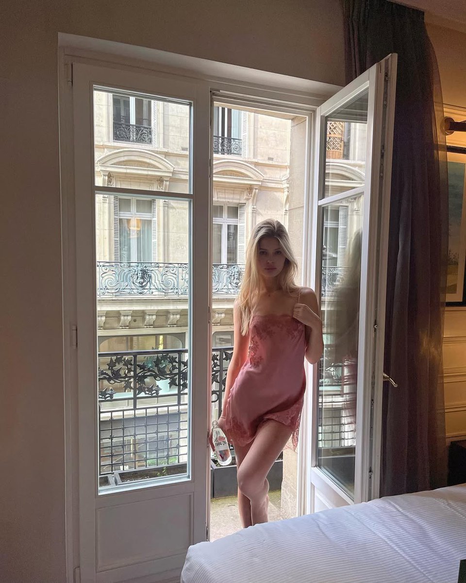 liesdevotion's tweet image. 