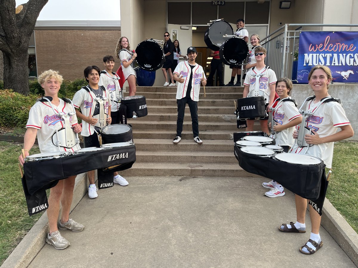 Drumline had a blast welcoming Bowie Elementary students to school! 🥁