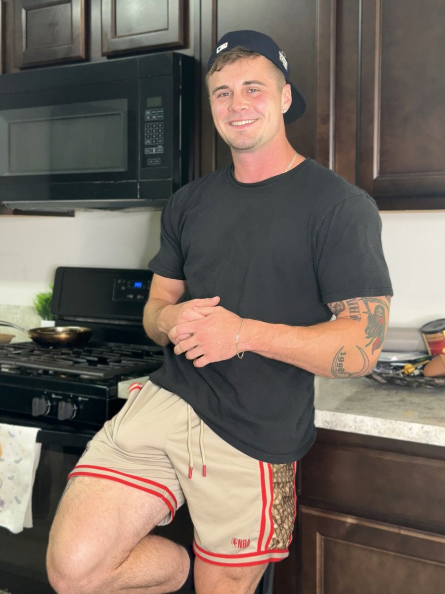 It's waiting for you in the comments 🫢