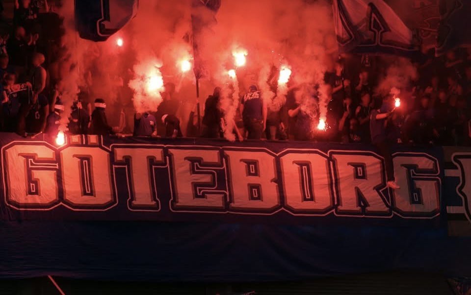ultras1899_'s tweet photo. GAÏS - IFK Göteborg : parcage #UltrasGöteborg #ultras #ifkgöteborg #göteborg #ifkg #ifkgbg #gaisifk (11.08.25) https://t.co/ITYTZ6bfJ5