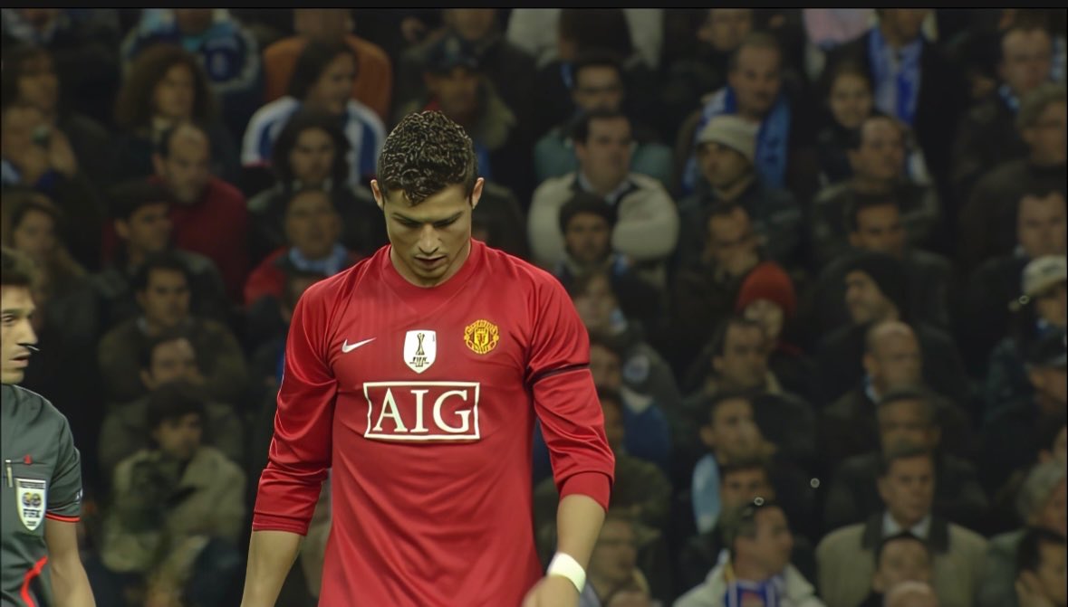 Cabri7a's tweet photo. 📸| Cristiano Ronaldo vs Porto (A) | UCL QF 2009 https://t.co/gTp5CfvJ84