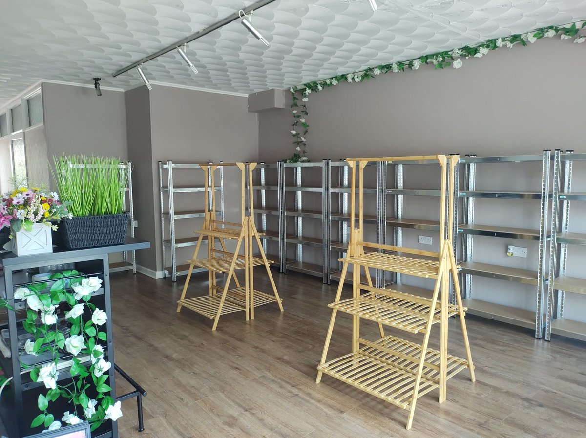 LozzyNin's tweet photo. Progress made to inside the shop area. Shelves to rent for handmade craft items. If interested just let us know
#crafting #shop #SmallBusinesses #shelfrenting #rentashelf #crafter #handmadegift #handmadejewelry #cardmaker #wellingborough
#northants
Out Of Town Crafts and Gifts https://t.co/8NrOXbzBHn