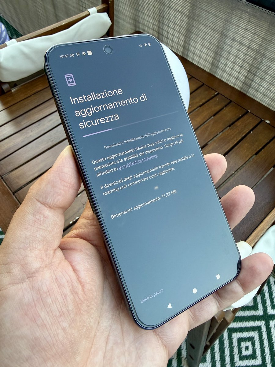 MikyAncona's tweet photo. 📱 Nell’attesa della nuova serie 10, il Google Pixel 9 continua a ricevere aggiornamenti e migliorare! 🚀✨
#mikyancona #mikyanconatech #GooglePixel9 #Pixel9 #GooglePixel #Serie10 #AndroidUpdate #PixelExperience #GoogleCamera #PixelLovers #TechNews #TechAddict #TechLovers https://t.co/35YsF1Kh9Q