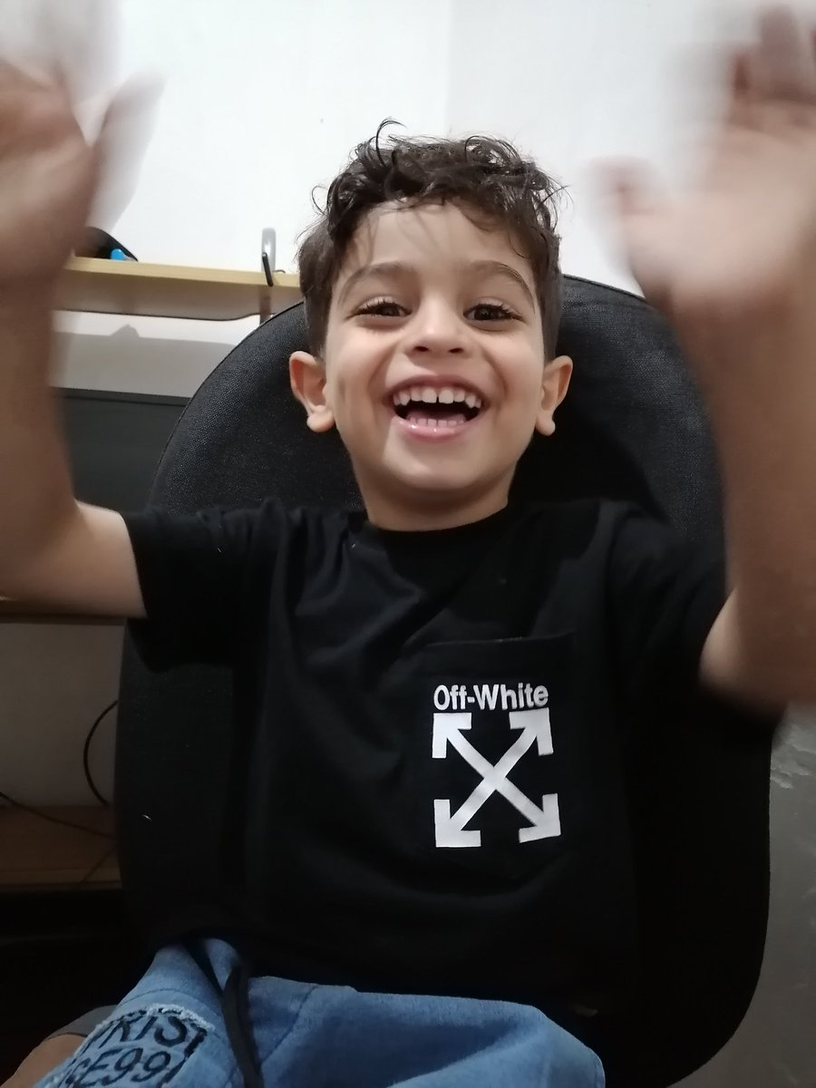 خردمندِ ساده tweet media