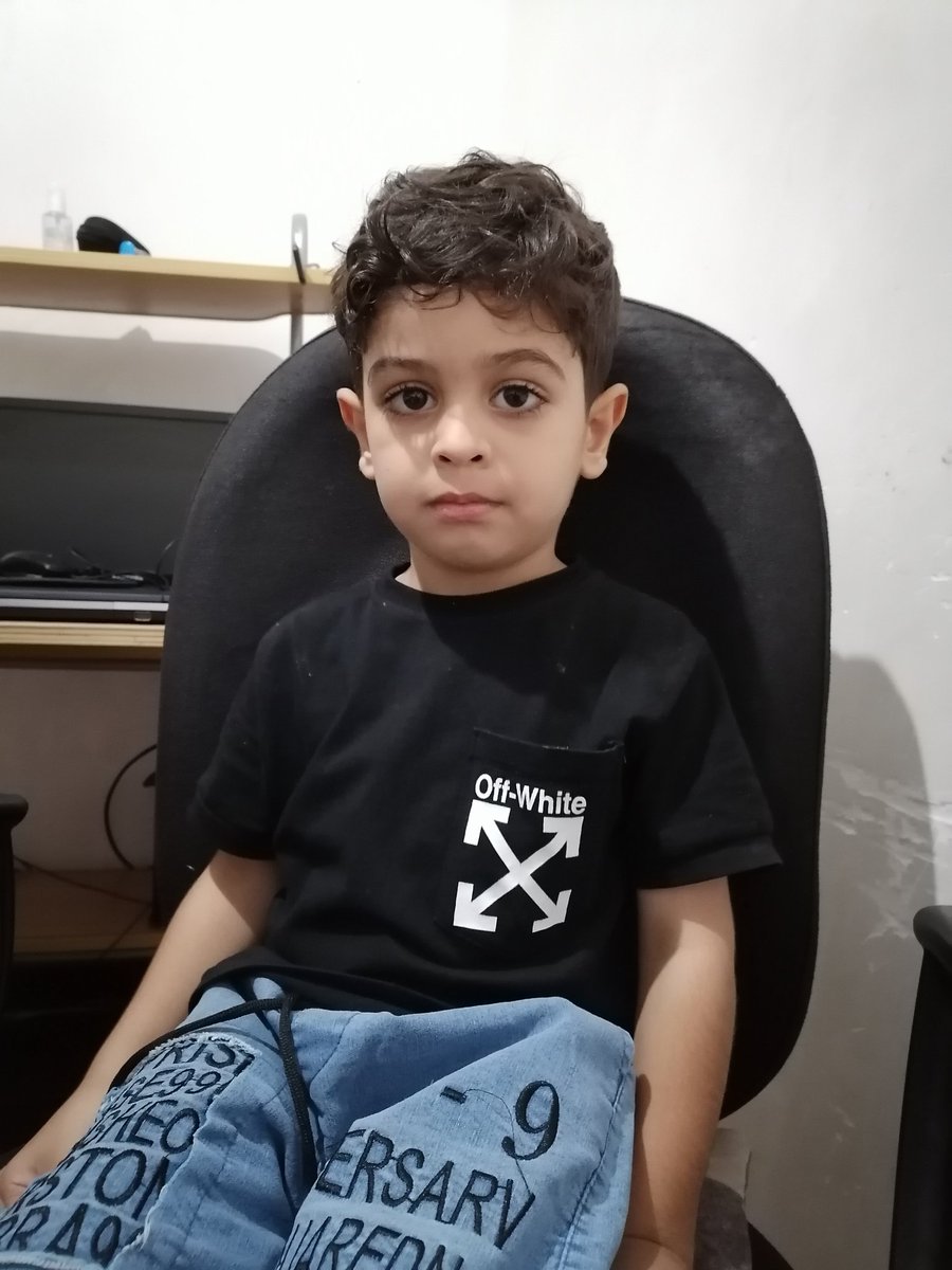 خردمندِ ساده tweet media