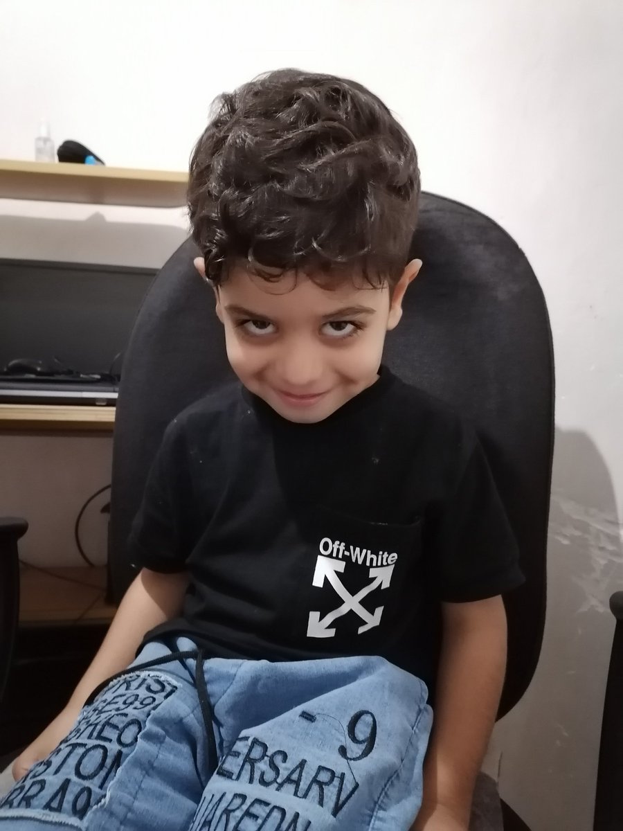 خردمندِ ساده tweet media