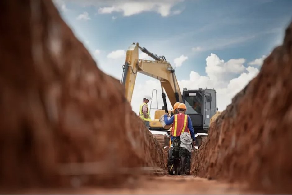 Utility_Safety's tweet photo. Treat every dig as high-risk—because it is. #SafeExcavation
#ClickBeforeYouDig
#WheresTheLINE
#DigSafe
#ClickToKnow
#SafetyFirst
#SafetyAlways
#Safety
#locatingandmarking
#locating
#locator
#buriedutilities
#UtilitySafetyPartners
#DailySafetyMoment https://t.co/KTP2Rv4QdX