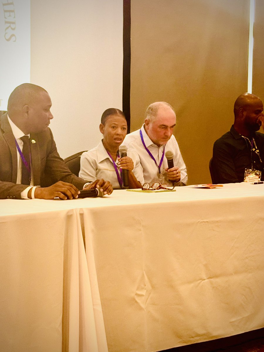 Honored to present on behalf of <a href="/AFTunion/">AFT</a> to the Caribbean Teachers Union.
“Solidarity, your fight is our fight!”
The world is depending on America’s public education system and higher education system to lead, to work and thrive. #Solidarity