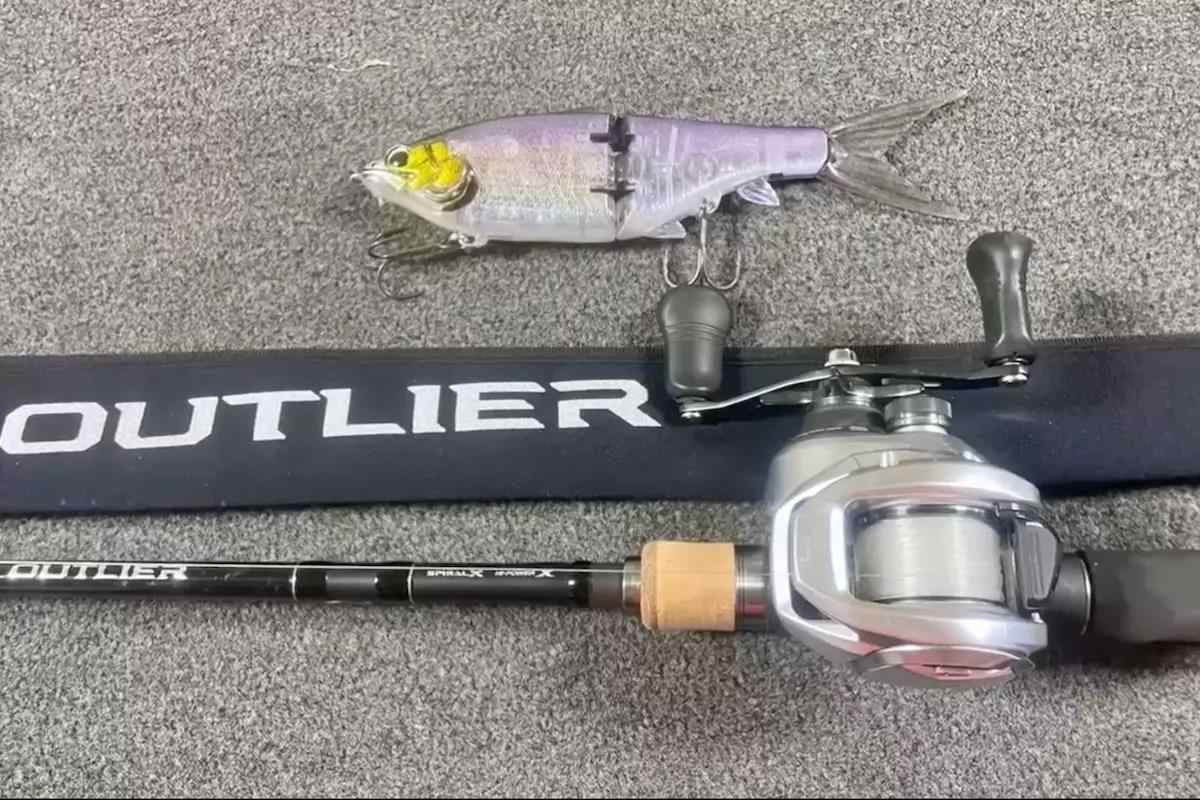 We are approaching the big bass of fall fishing, and Shimano's Outlier rod and Tranx 300 B reel are a perfect pairing for heavy-duty bass fishing. Learn more via <a href="/GameAndFishMag/">Game & Fish</a>: bit.ly/3HnK9df

#TheReelLife #outdoors #fish #fishing #bigbass #bass #bassfishing