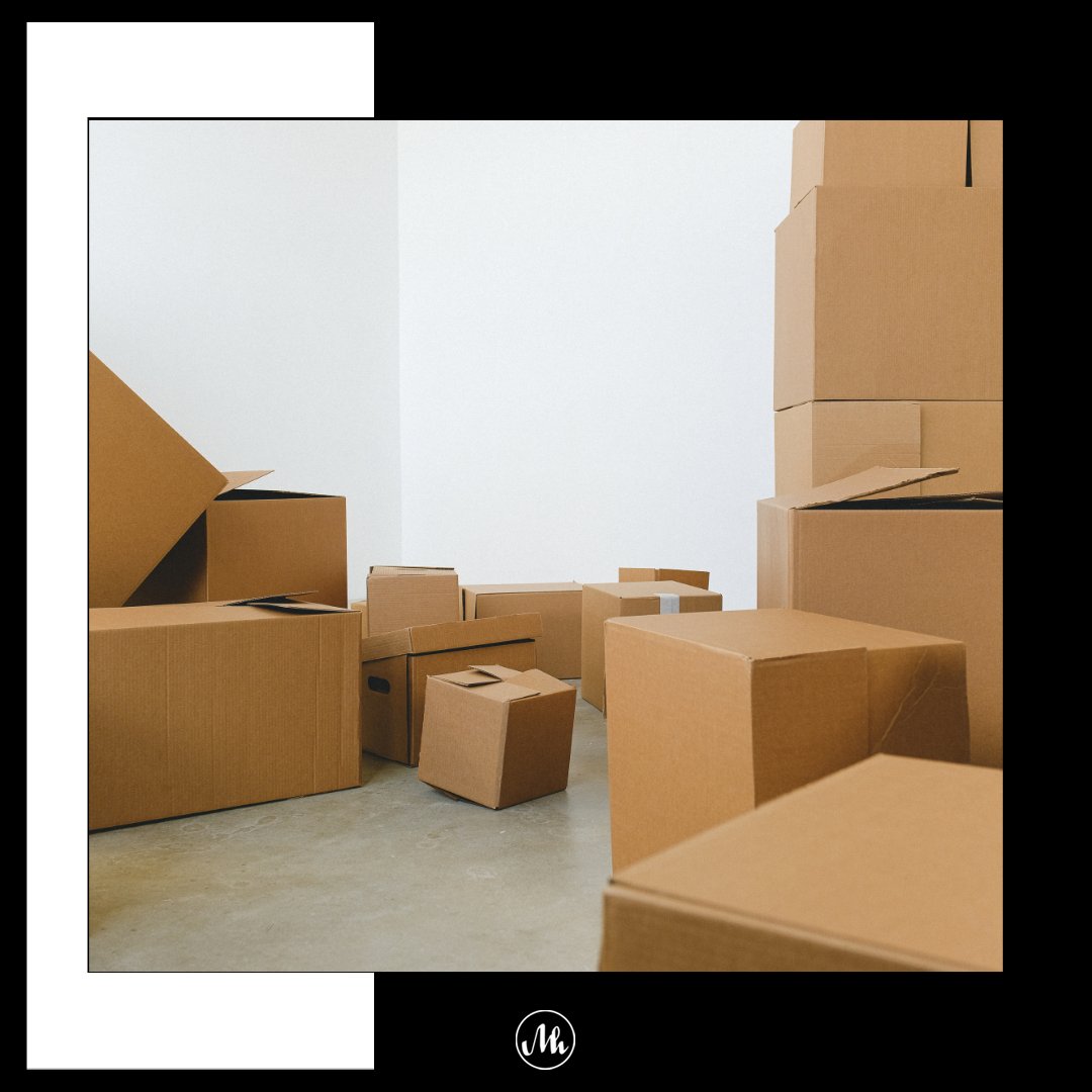 mindysellshome1's tweet image. Planning a move before the new school year? We help families find and close on their perfect home with timing that works for their schedule! Start packing early for a smooth transition. 📦🏫 #ThursdayThoughts #BackToSchoolMove #MindyHibbardRealEstateTeam