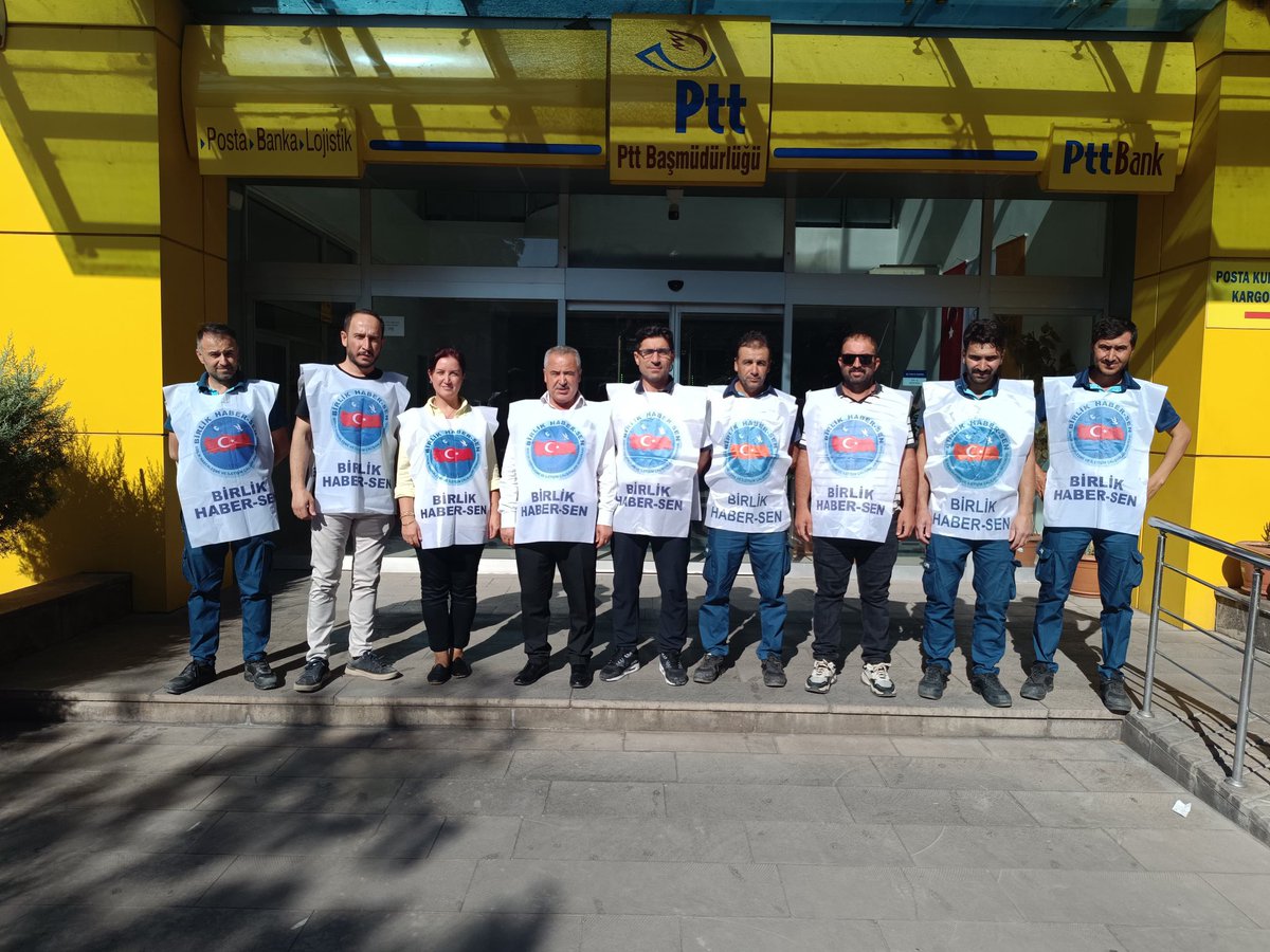 Gaziantep Birlik Haber-Sen Kadın Komisyonu (@antepbirlik) on Twitter photo YETERSİZ TEKLİFE HAYIR !…
İşveren gereğini yapsın, masaya adil ve yeterli bir teklifle gelsin!..
#YETERSİZTEKLİFEHAYIR
#GaziantepBirlikHabersen 
<a href="/MemurSenKonf/">Memur-Sen</a> 
<a href="/MemurSenKadin/">Memur-Sen Kadın Komisyonu</a> YETERSİZ TEKLİFE HAYIR !…
İşveren gereğini yapsın, masaya adil ve yeterli bir teklifle gelsin!..
#YETERSİZTEKLİFEHAYIR
#GaziantepBirlikHabersen 
<a href="/MemurSenKonf/">Memur-Sen</a> 
<a href="/MemurSenKadin/">Memur-Sen Kadın Komisyonu</a>
