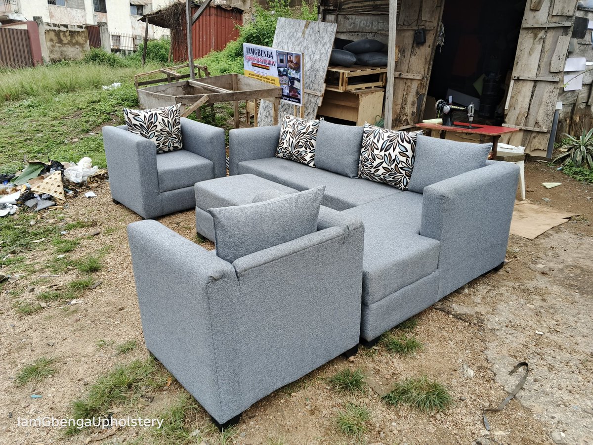 OkunadeGbengaV's tweet photo. Thanks for your patronage #houseofonyx × sir semilogo 🤟🏾
🚛 #Akoboibadan
House 11 junction, Felele straight challenge ibadan. https://t.co/pzBAVOL0bN
#IamGbengaUpholstery #furnitureibadan #furniture #IbadanFurniture #chair #lshapesofa https://t.co/lqD36JDv7f