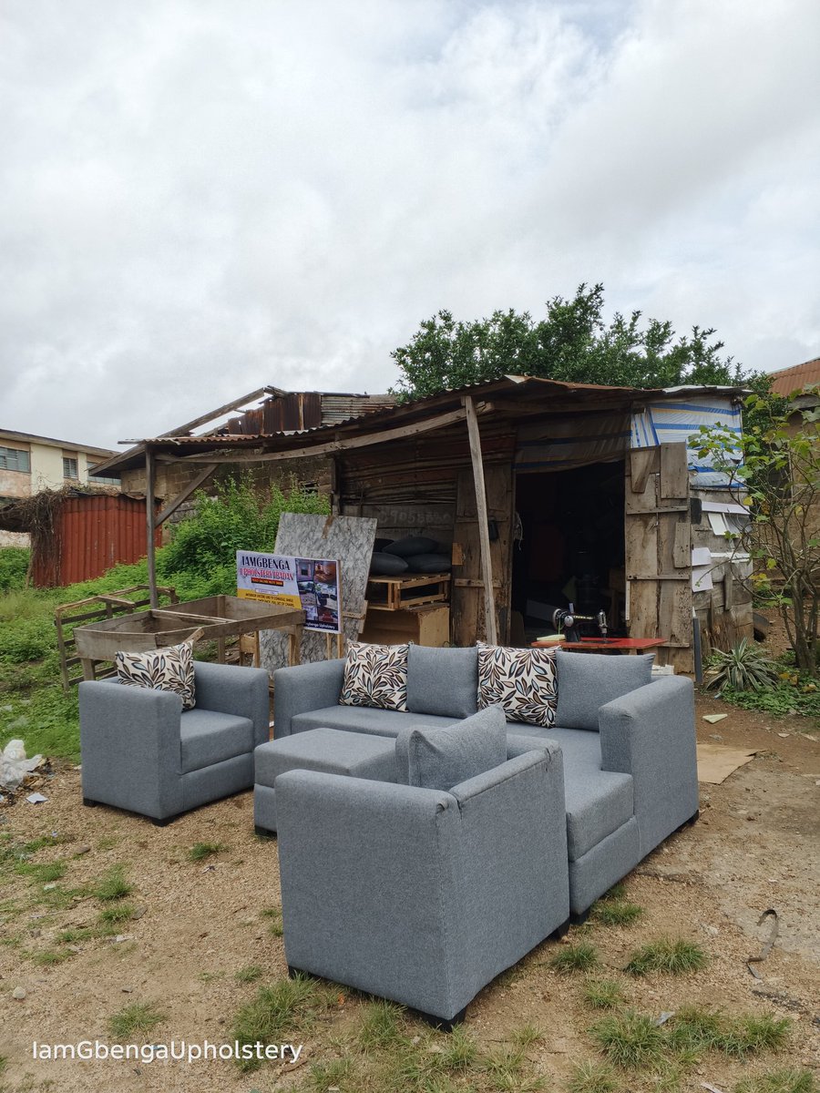 OkunadeGbengaV's tweet photo. Thanks for your patronage #houseofonyx × sir semilogo 🤟🏾
🚛 #Akoboibadan
House 11 junction, Felele straight challenge ibadan. https://t.co/pzBAVOL0bN
#IamGbengaUpholstery #furnitureibadan #furniture #IbadanFurniture #chair #lshapesofa https://t.co/lqD36JDv7f