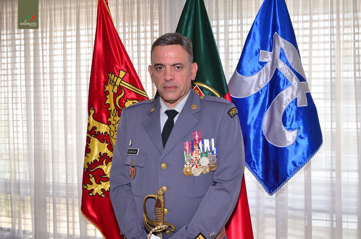 Exercito_pt's tweet photo. 📢 Decorreu hoje a cerimónia de tomada de posse do novo Diretor de Manutenção e Sistemas de Armas do Exército, Coronel Tirocinado de Material Calvão Silva.

#ExércitoPortuguês #DMSA https://t.co/1w4vyrBJPG