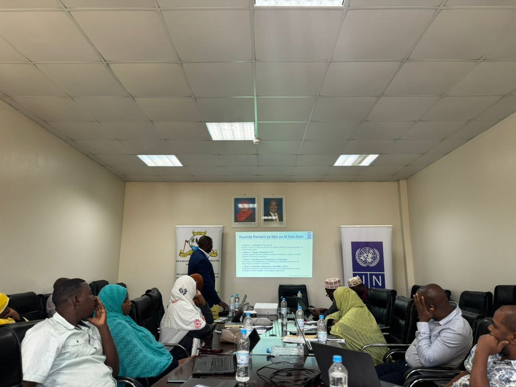 undptz's tweet photo. From learning to leading!
10 paralegals in Zanzibar (6 men, 4 women) trained by @undptz & POCLAPSGG on practical #AI tools to speed up access to justice.
Funded by @IrlEmbTanzania under #LEAPII, they’ll pass on these skills, reaching more communities. https://t.co/jKVOqCY9Bj