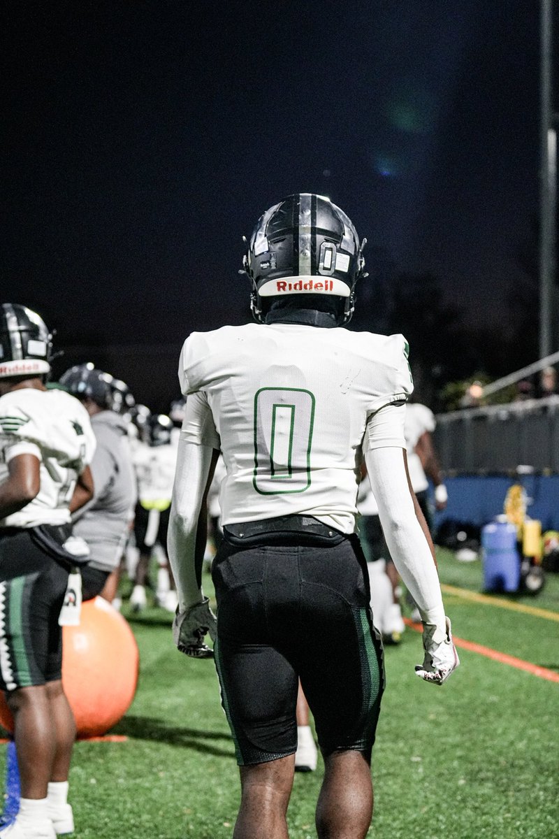 hudl.com/video/3/194259… last year let’s work⌛️!
