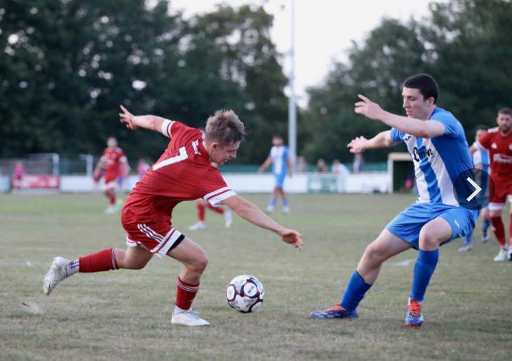 TobyRobins82958's tweet image. Staying focused, determined, motivated and hard working on the pitch ⚽️💪
#defender #rightback #leftback #centreback

📸@ClivePears22412