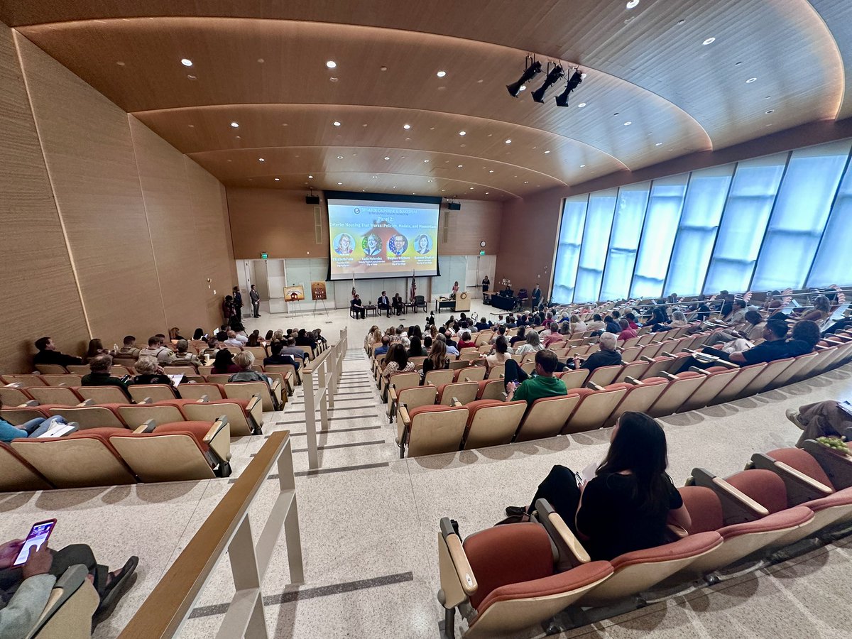 Senator Catherine S. Blakespear tweet media