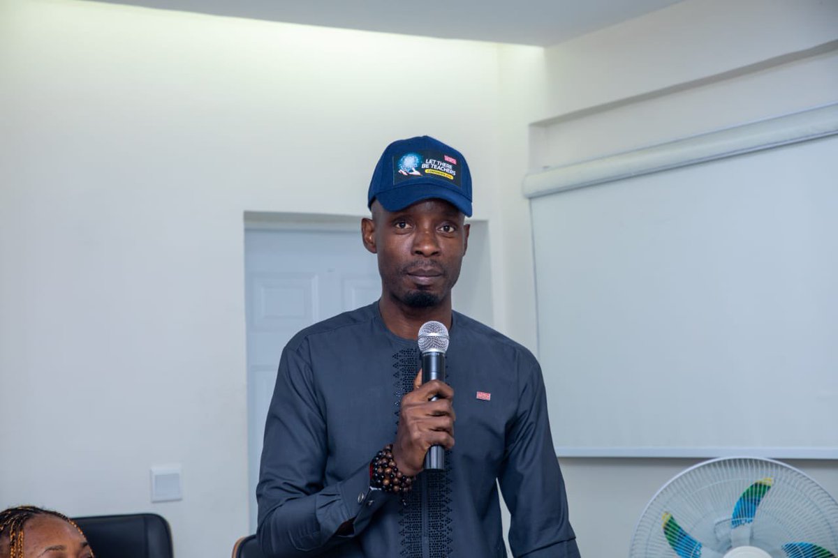 ossap_sdgs's tweet image. OSSAP-SDGs welcomed One Million Teachers on a courtesy visit to explore partnerships for advancing quality education (SDG 4).

HE @Adejoke_O_A set up a committee to chart impactful ways to achieve our shared goals. 📚🌍

#SDGsNigeria #SDG4 #OneMillionTeachers #LeaveNoOneBehind