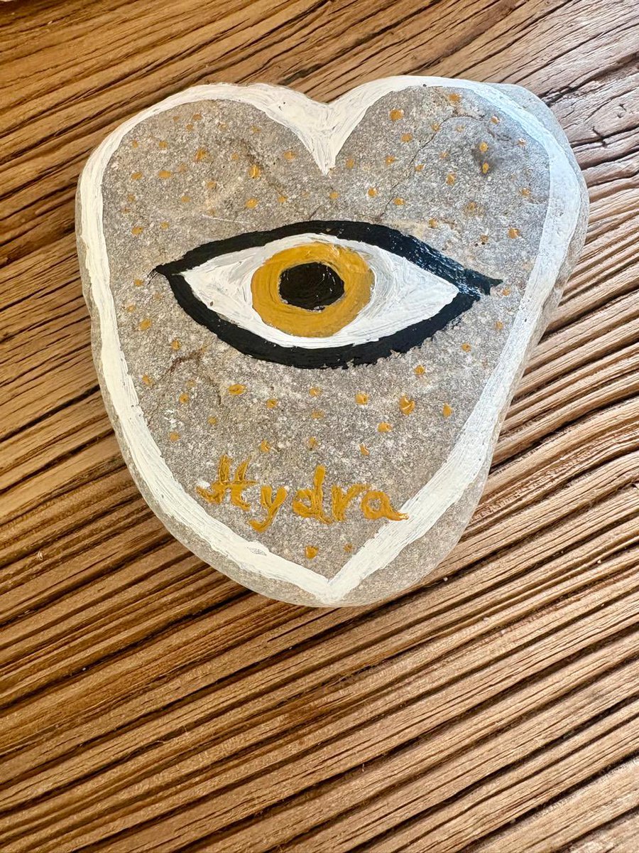 Nikolas Krikos tweet media