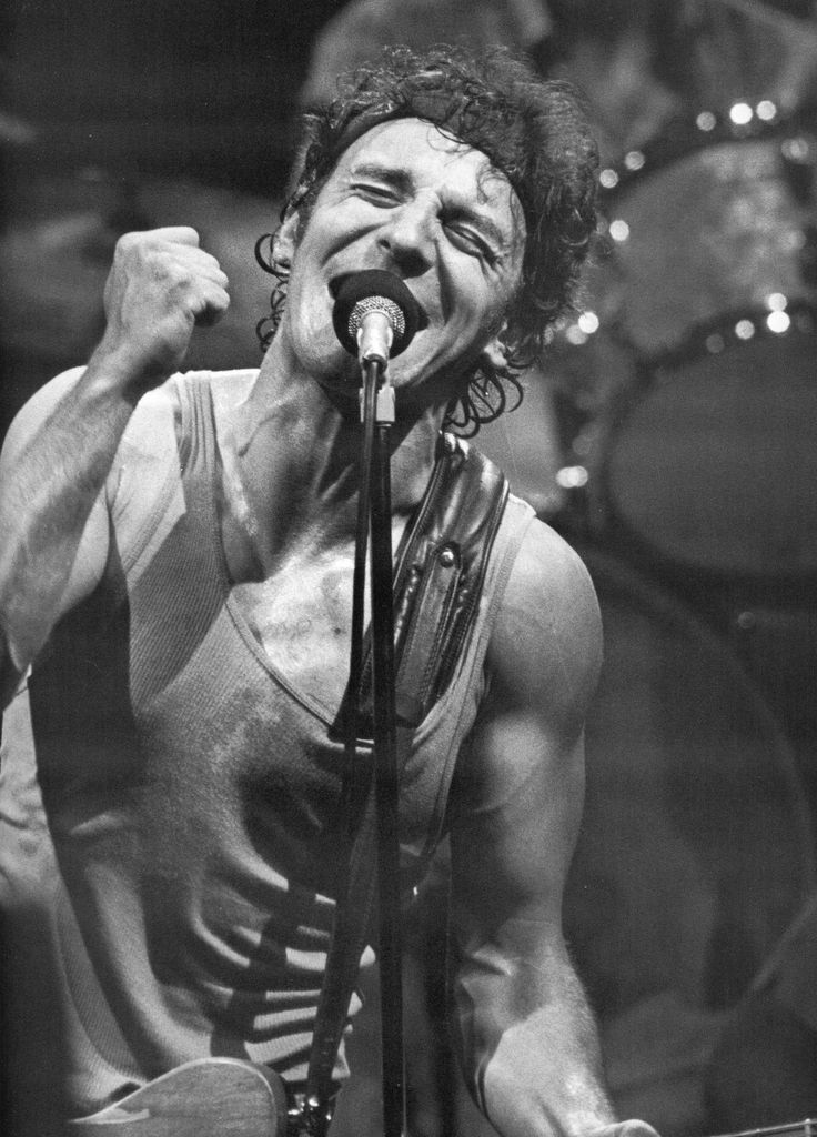 And I'm just calling one last time, not to change your mind, but just to say I miss you baby
Good luck, goodbye Bobby Jean

- Bobby Jean